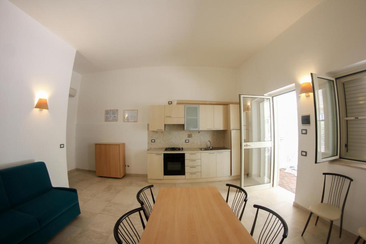 Villaggio Baia Del Monaco Manfredoine Extérieur photo