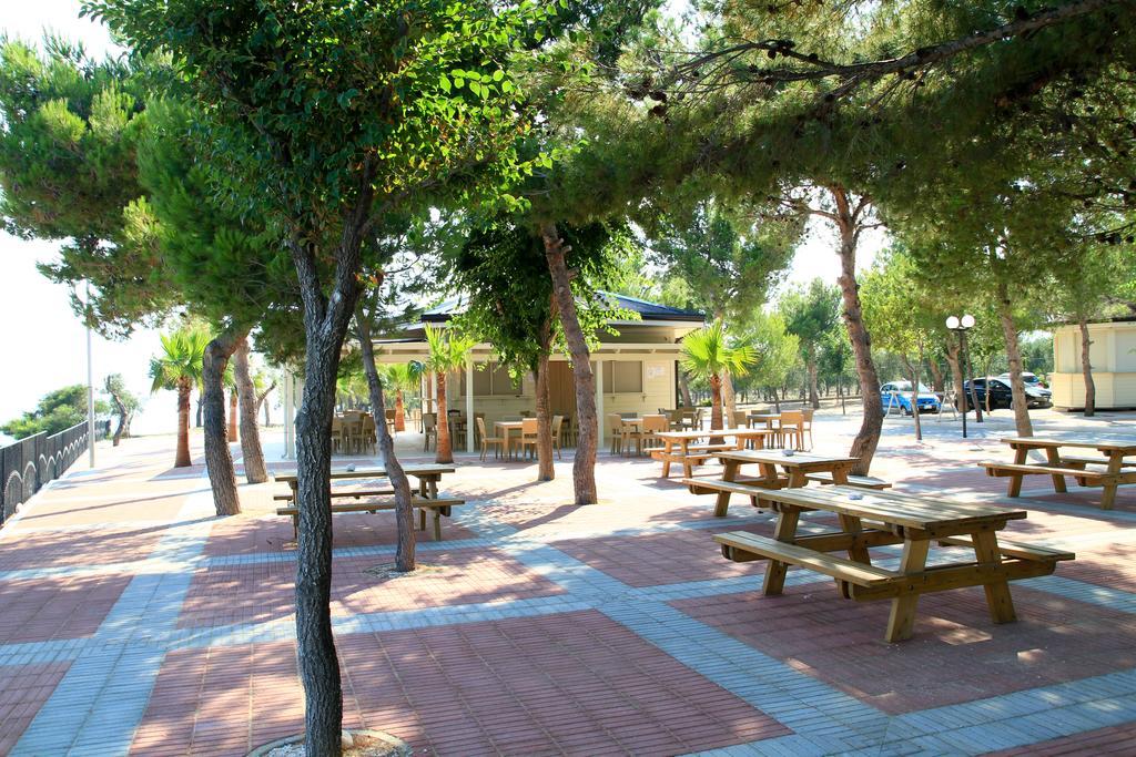 Villaggio Baia Del Monaco Manfredoine Extérieur photo
