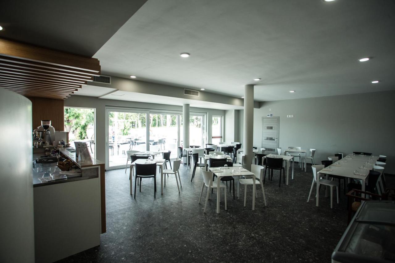 Villaggio Baia Del Monaco Manfredoine Extérieur photo