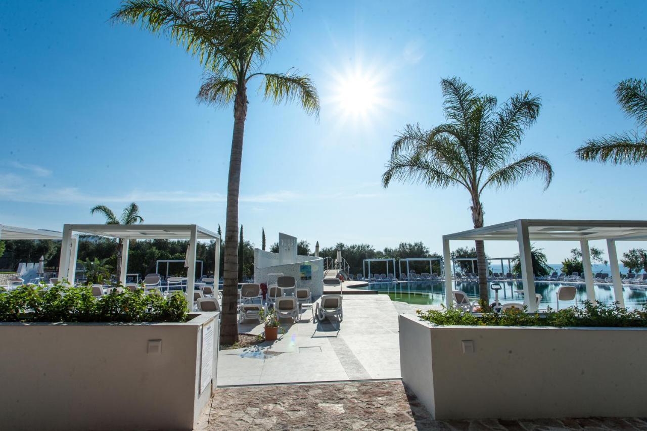 Villaggio Baia Del Monaco Manfredoine Extérieur photo